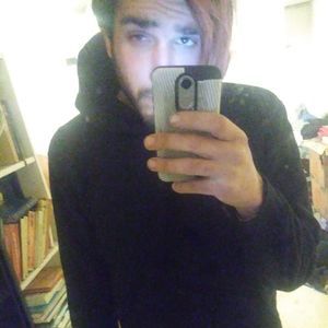 Meet your Posher, Daniel